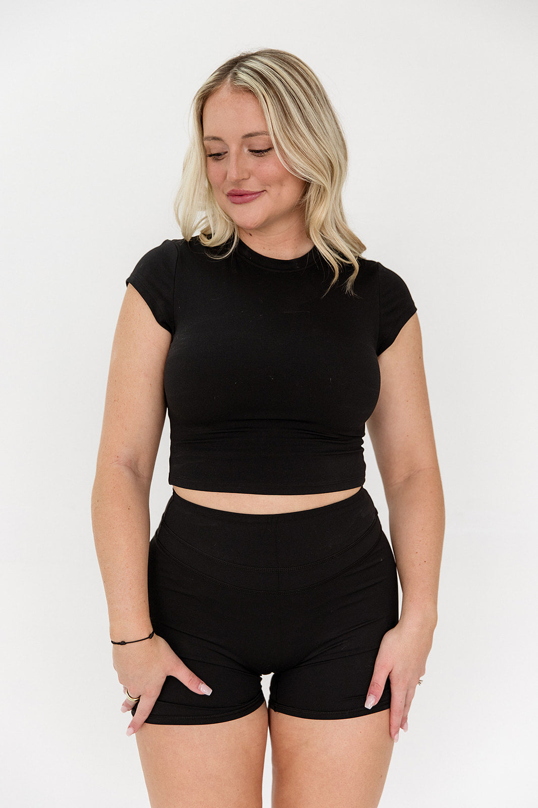 BRI ACTIVE SHORTS