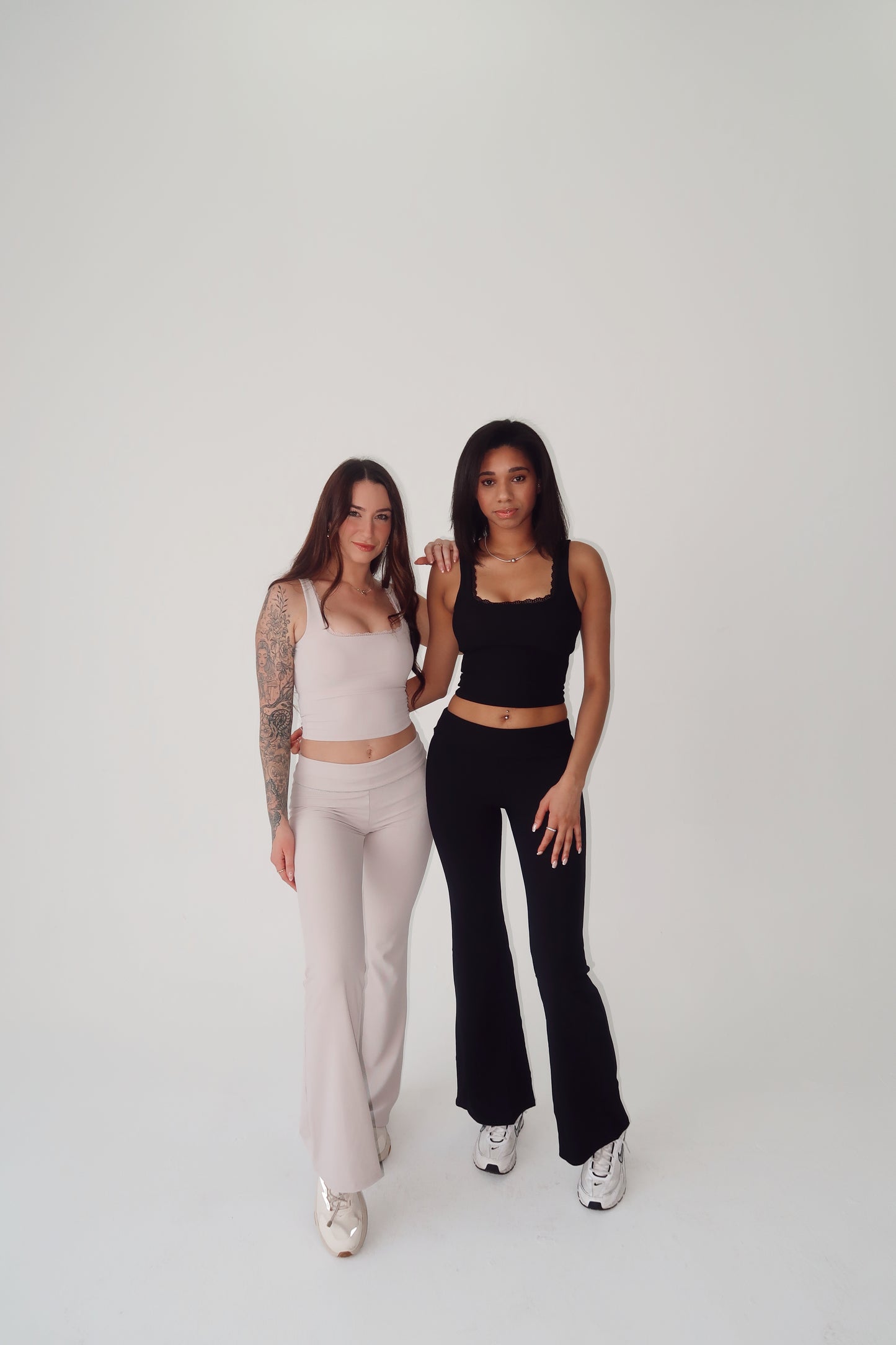 Dom Flare Leggings