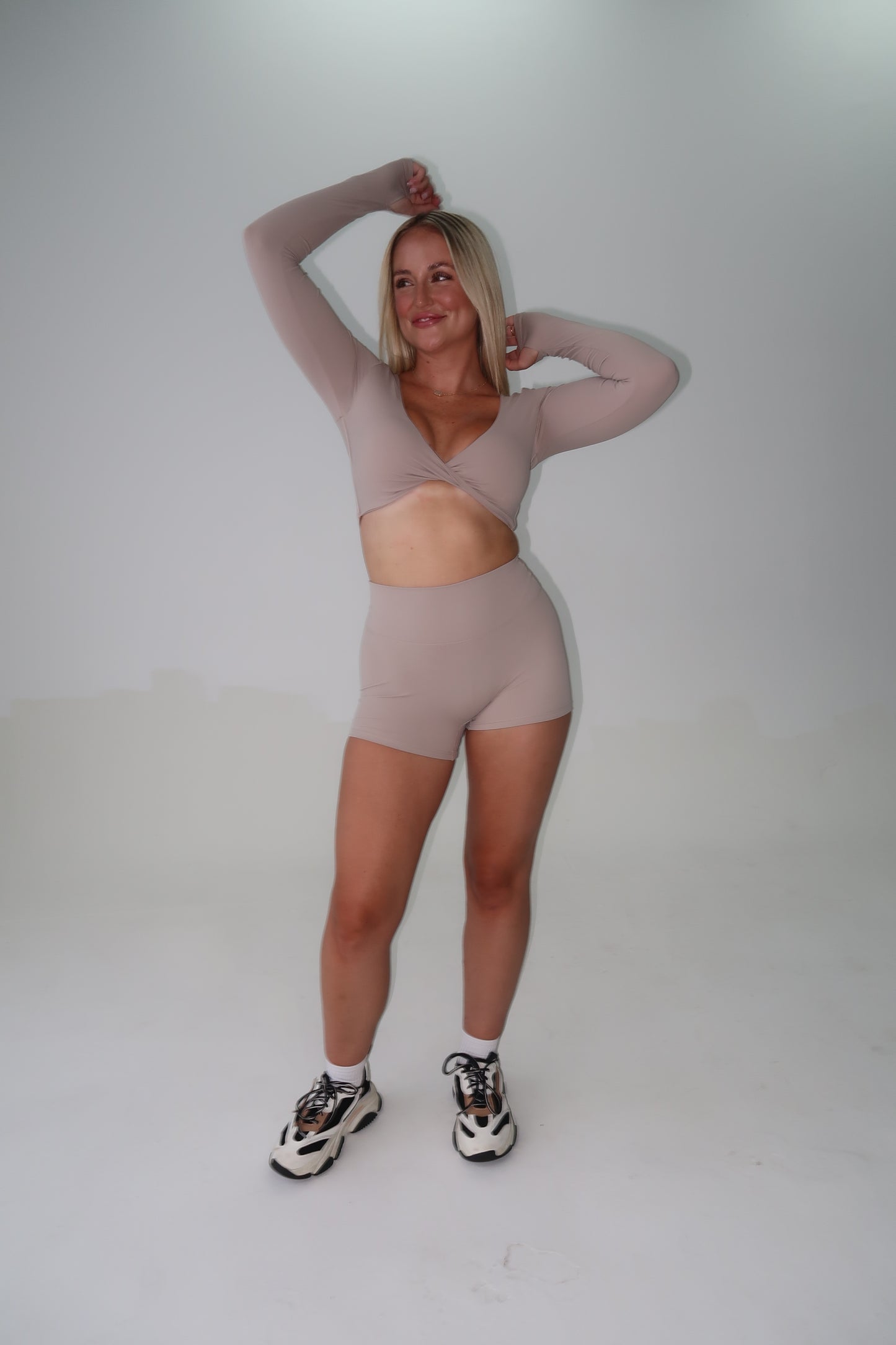 PAIGE ACTIVE TOP