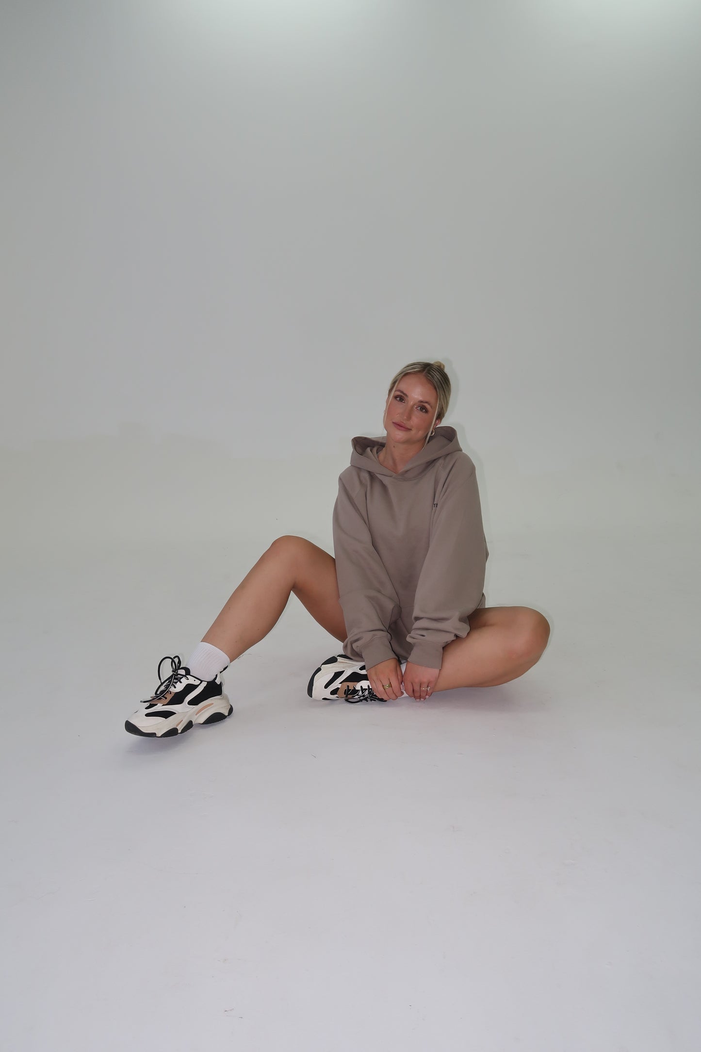 LIV HOODIE