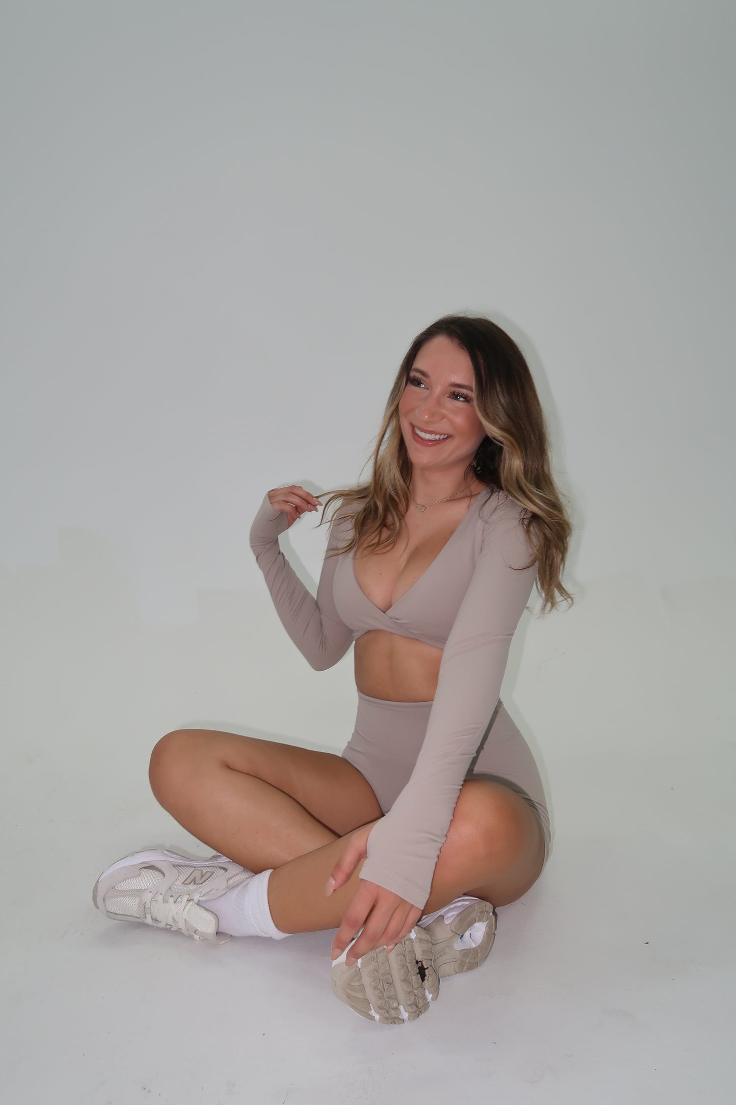 PAIGE ACTIVE TOP