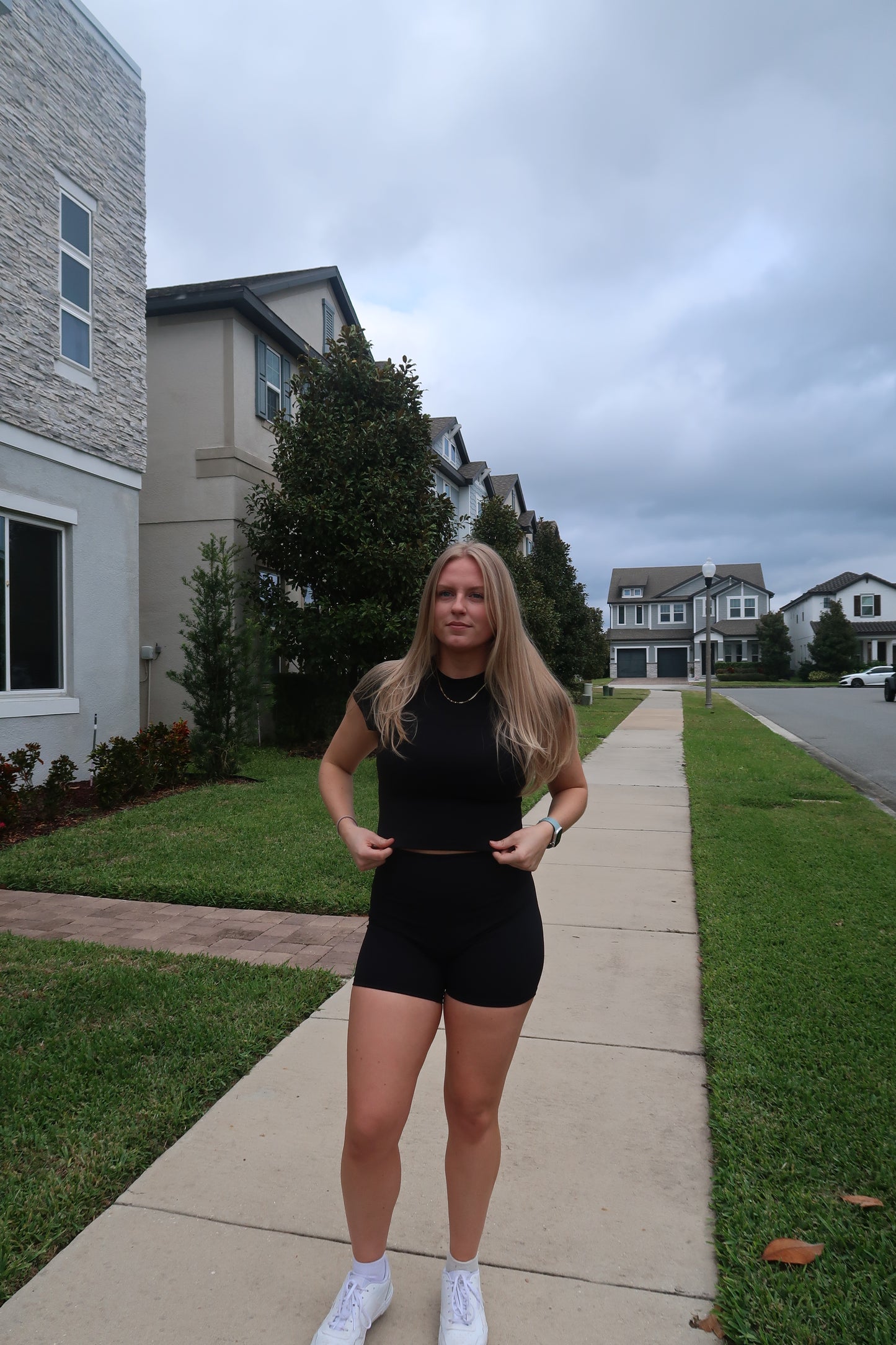 BRI ACTIVE SHORTS